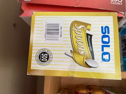 Photo of free 300 (ish) plastic spoons (Waltham near Belmont line) #1
