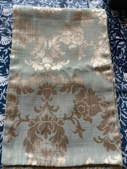 Photo of free Table Runner (Waterlooville PO8) #1