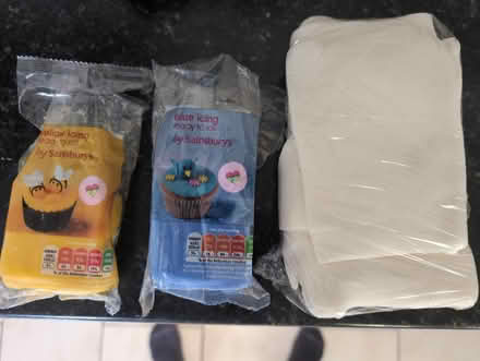 Photo of free Icing for cakes (Byfleet KT14) #1