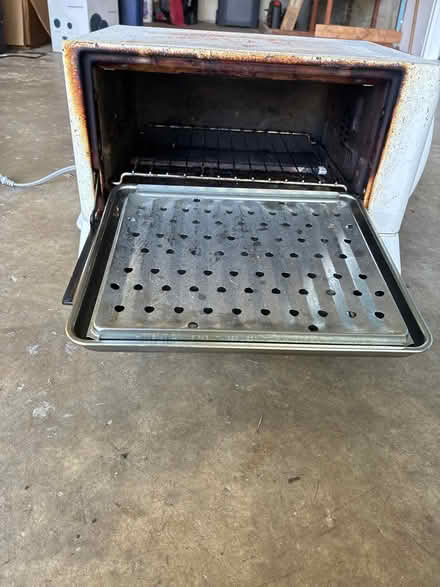 Photo of free Cuisinart toaster oven (Right off route 40) #2