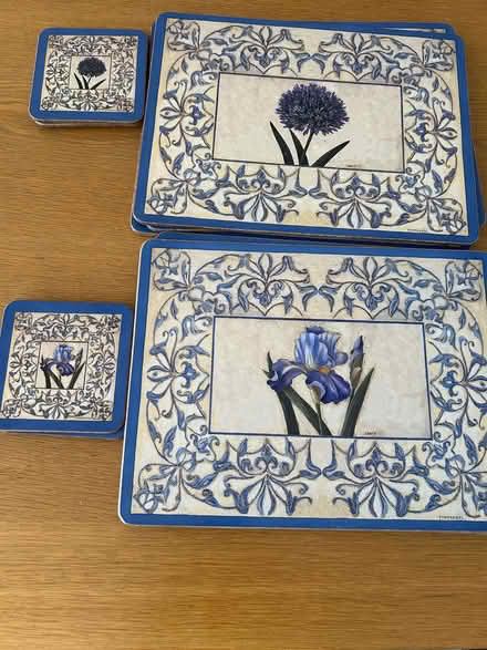 Photo of free 6 placemats and coasters (Horsham, Lambs Farm Rd area) #1
