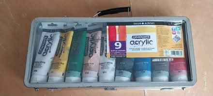 Photo of free Acrylic paints (Hemel Hempstead HP2) #1