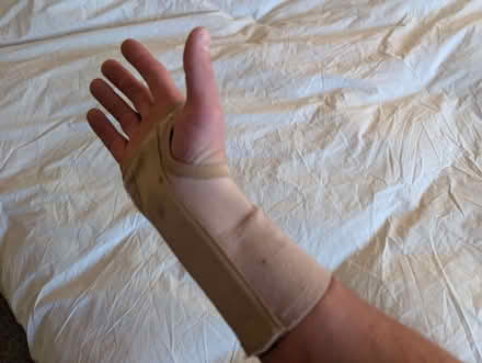 Photo of free Wrist brace (Beauchief S8) #2