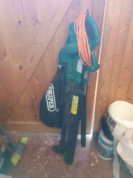 Photo of free Garden Vac\Blower (Sale Moor M33) #3
