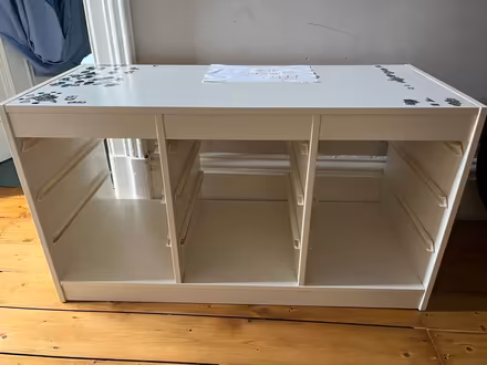 Photo of free IKEA storage unit, needs drawers (Bellevue EH7) #1