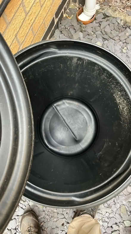 Photo of free Black dustbin (Barrow upon Soar LE12) #3