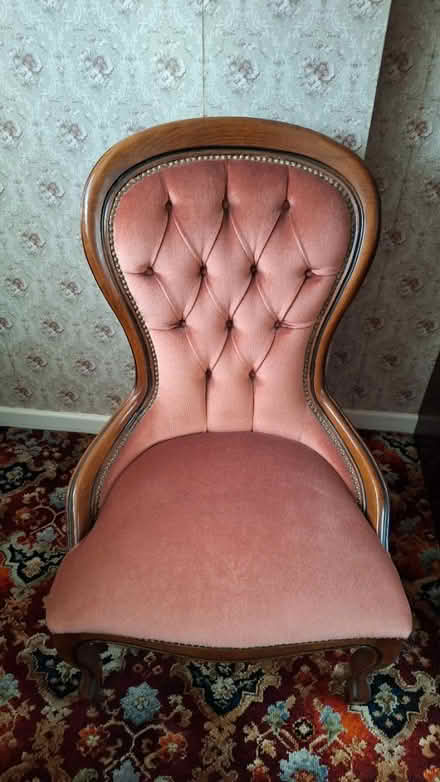 Photo of free Lounge chair (Ware SG12) #2