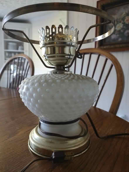 Photo of free Vintage lamp (Odenton) #1