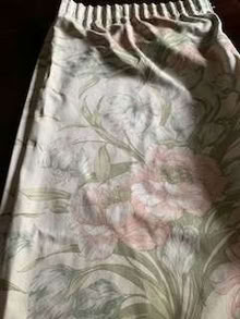 Photo of free Pair of curtains for narrow window. (Upper Wolvercote OX2) #1