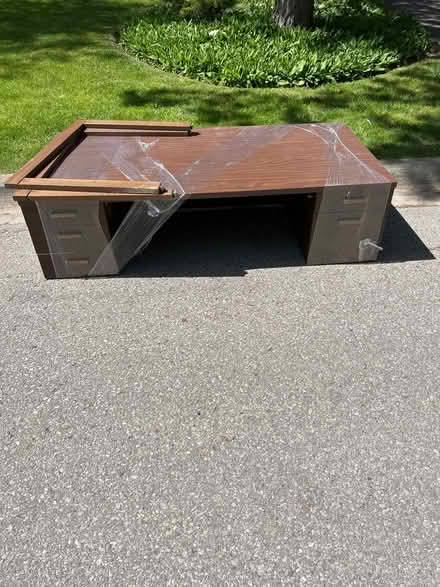 Photo of free Large desk (Port Credit) #1
