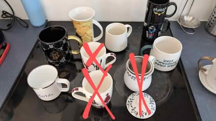Photo of free Assorted mugs (RG1, reading) #1