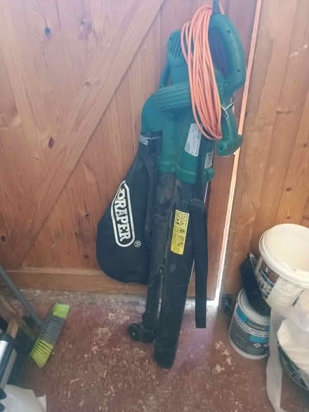 Photo of free Garden Vac\Blower (Sale Moor M33) #2