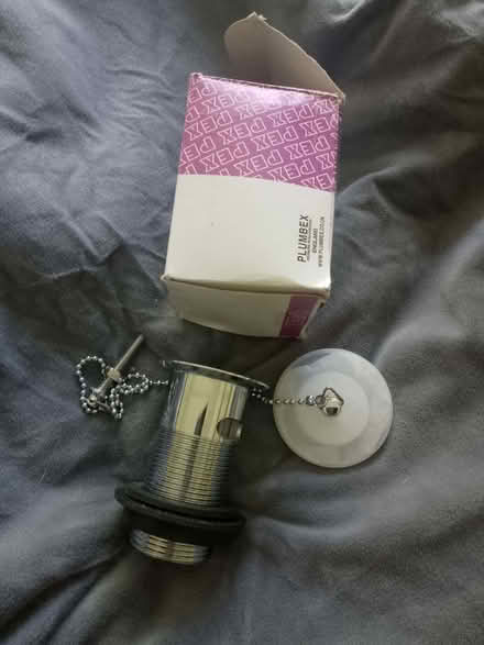 Photo of free Basin waste,chain & plug (Higher Bebington CH63) #1