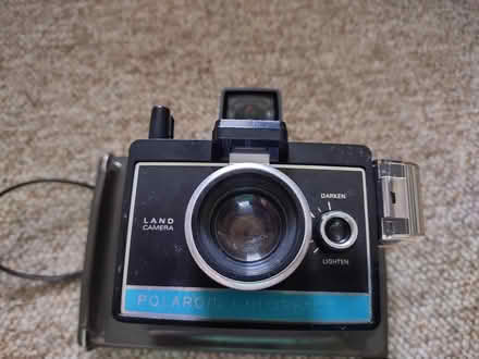 Photo of free Vintage Polaroid camera (Holland) #1