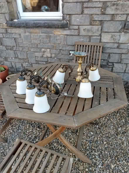 Photo of free Wall and ceiling lights (Ravenstonedale CA17) #1