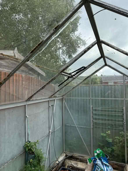 Photo of free Greenhouse (Welwyn AL6) #3