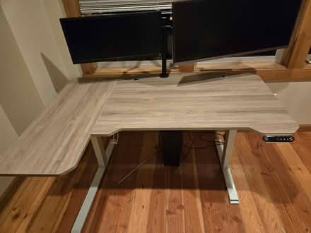 Photo of free Desk (Capitol Hill) #1