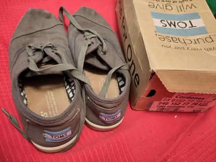 Photo of free Shoes - TOMS - Size UK 3 Youth4 (L1 Liverpool City Centre) #1