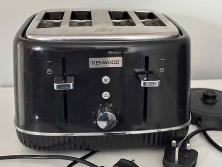 Photo of free kenwood kettle & toaster (BA14 6GA) #2