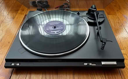 Photo of free Technics record player (Briarwood Jamaica) #2