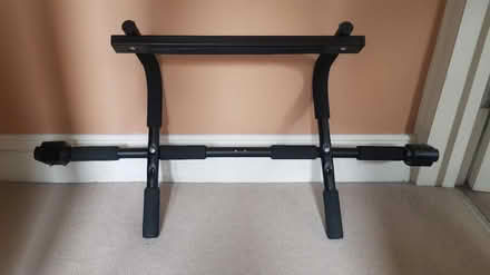 Photo of free Pull up bar (Stepney E1) #1