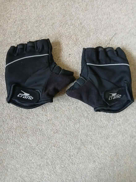 Photo of free Cycling gloves, medium (Bugbrooke) #2