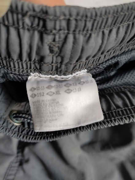 Photo of free Kid's sports shorts 12-13 years (L1 Liverpool City Centre) #2