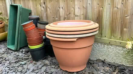 Photo of free Plant pots and tubs (Barrow upon Soar LE12) #2