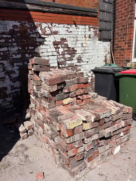 Photo of free Bricks (Ashton-on-Ribble PR2) #1
