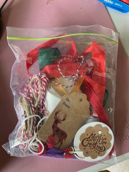Photo of free Wrapping papers, ribbon and wallpaper off-cuts (Didcot OX11) #2