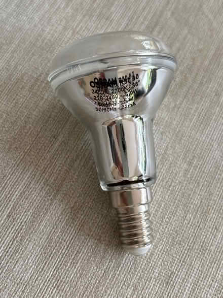 Photo of free LED small spotlight bulb, small screw fitting (Eastbourne BN20) #1