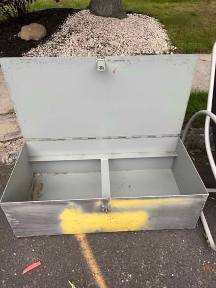 Photo of free items (Thompson/Harmony - Middletown) #1