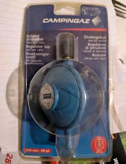 Photo of 907 gas bottle regulator and hose (Whitemans Green RH17) #2