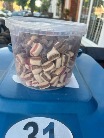 Photo of free Big tub of mixed dog treats (West Bridgford NG2) #2