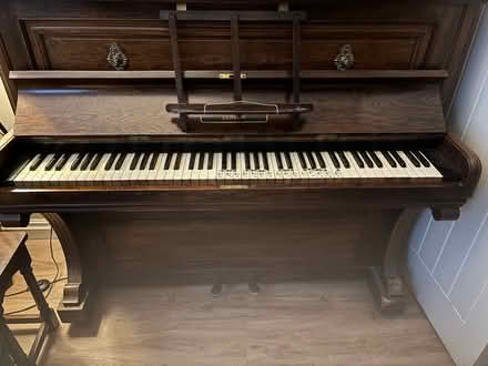 Photo of free Piano (Chester CH2) #2
