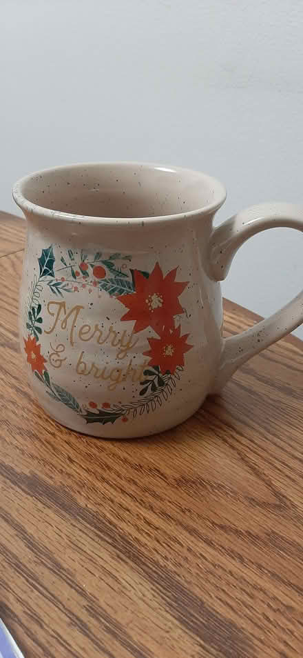 Photo of free Two coffee mugs (Farmington Hills) #1