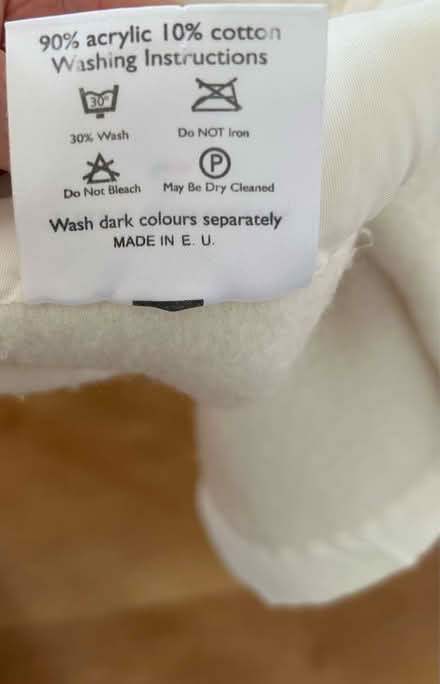 Photo of free Large cream blanket (South Holmwood RH5) #2