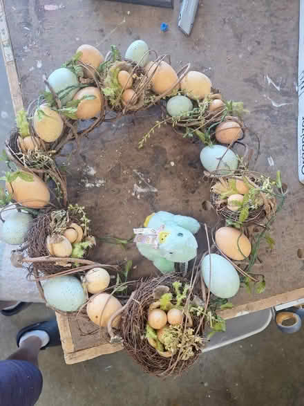 Photo of free Spring Wreath (Longview, Antioch 94509) #1