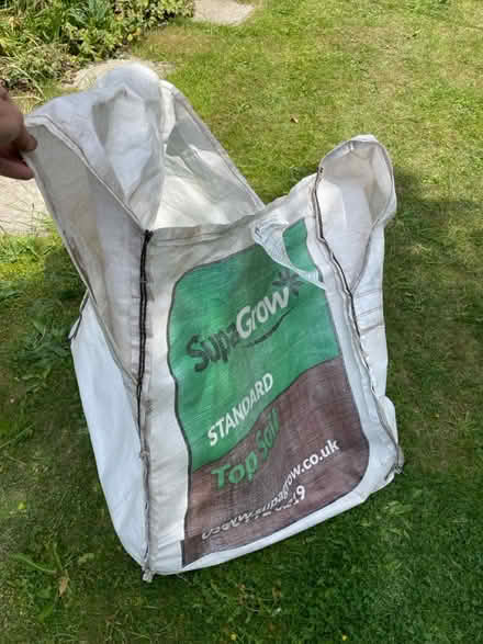 Photo of free 60l top soil bag (Farnham GU9) #3