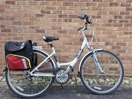 Photo of free Giant Expression DX Ladies Hybrid Bicycle XS (Reydon IP18) #1