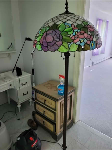 Photo of free Glass lamp (Port Jefferson) #1