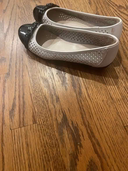 Photo of free Size 8 1/2 (Brookhaven) #3