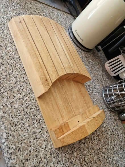 Photo of free Wooden Knife Block (GU12) #1