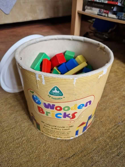 Photo of free Children's Wooden Blocks (GU12) #1
