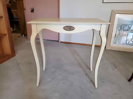 Photo of free Charming Vintage Table (Central SR, Near Whole Foods) #4