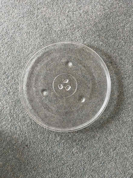 Photo of free Microwave turntable plate (Shefford) #1