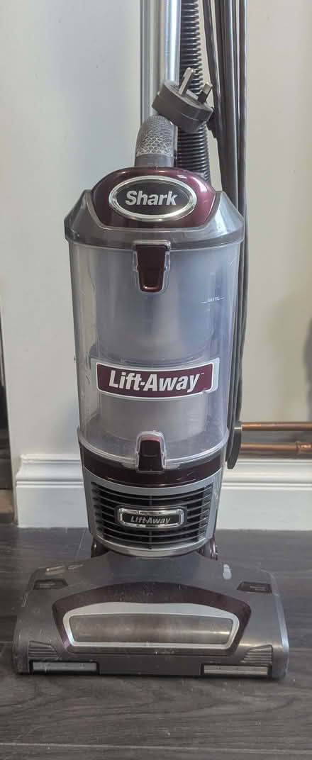 Photo of free Shark upright vacuum cleaner (Woodyates SP5) #2