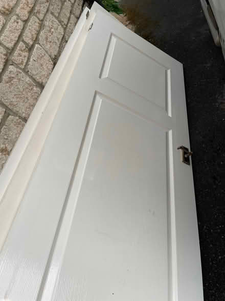 Photo of free 4 White Internal Doors with Handles and Hinges (Ducklington OX29) #1