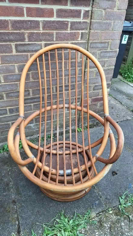 Photo of free Outdoor lounge chairs (Ware SG12) #3