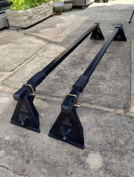 Photo of free Pair of VW Roof bars (Hawksworth Island LS29) #2
